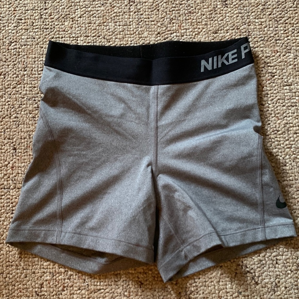 Nike Pro Spandex shorts size small